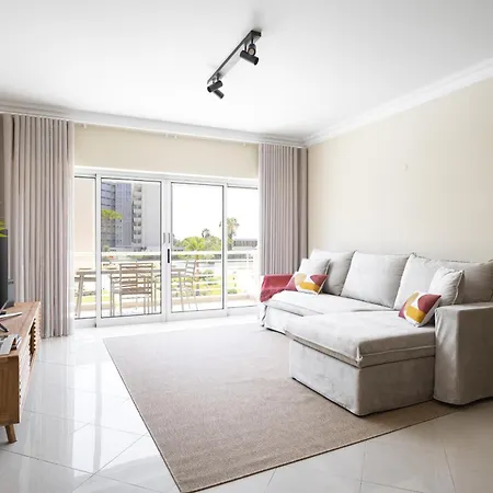 Moura By Hdproperties *